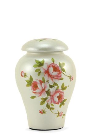 mini urna de cerámica con ramo de rosas