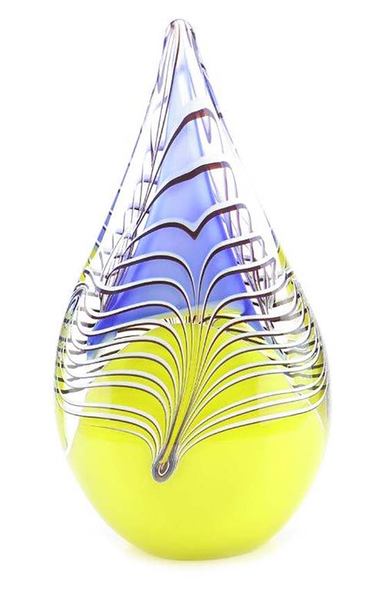 Kristallsglas produzéiert kleng d urn